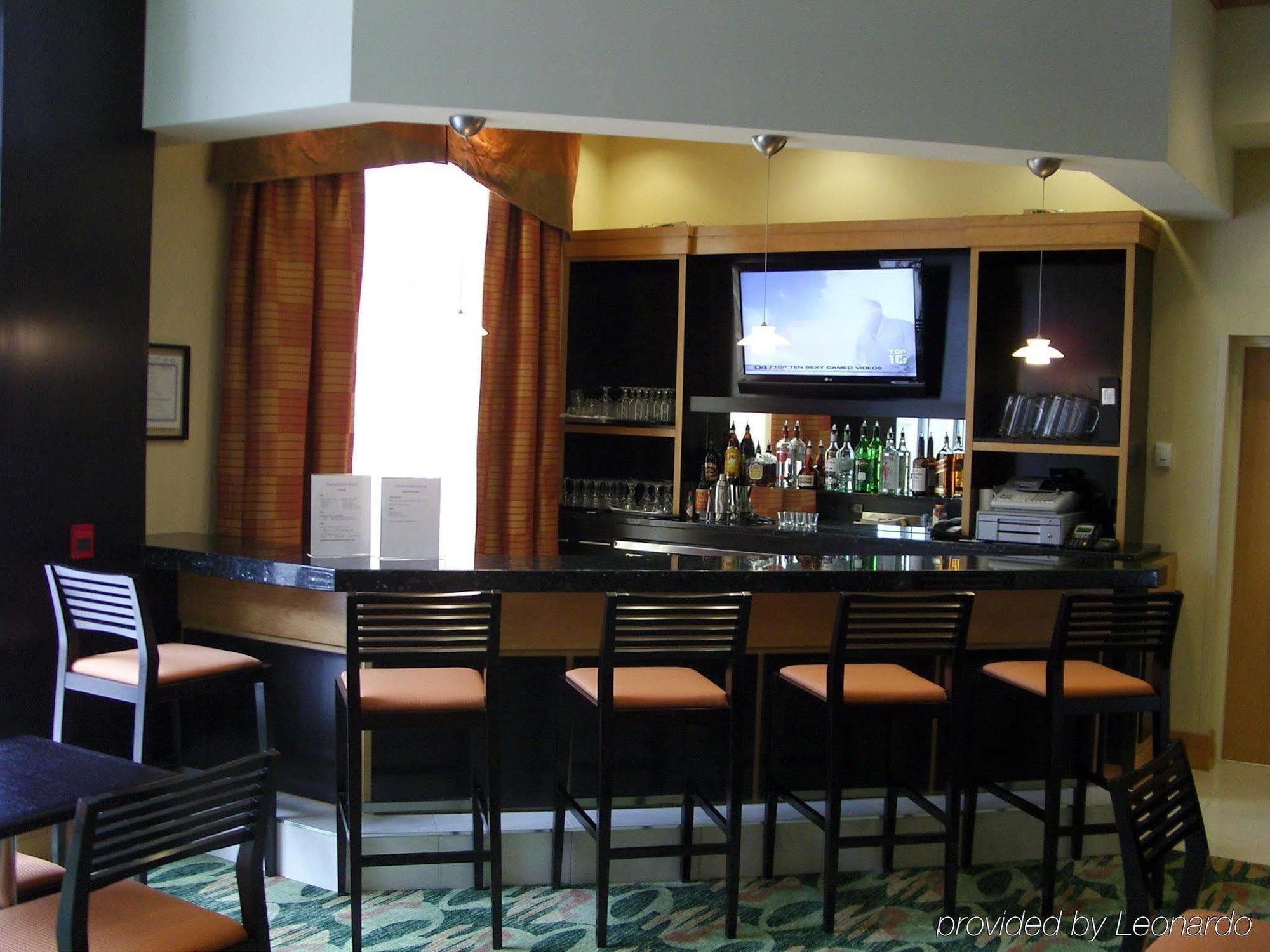 Fairfield Inn & Suites By Marriott Guelph Restaurant bilde